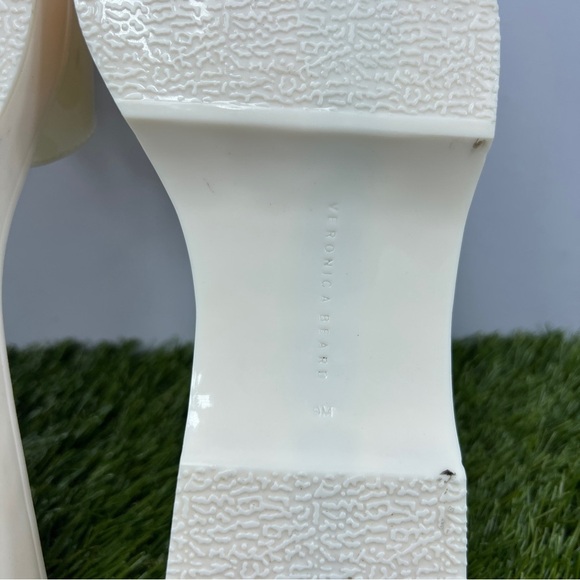 VERONICA BEARD Davina White Jelly Oversized Buckle Slide Sandals, Size 9M - Picture 10 of 11